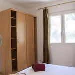 In With Seaview, Balcony, Wifi, Dishwasher *