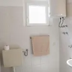 Apartman In With Seaview, Balcony, Wifi, Dishwasher