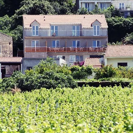 In With Seaview, Balcony, Wifi, Dishwasher * Lumbarda