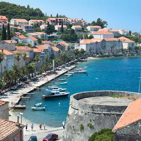 In With Seaview, Balcony, Wifi, Dishwasher Appartement