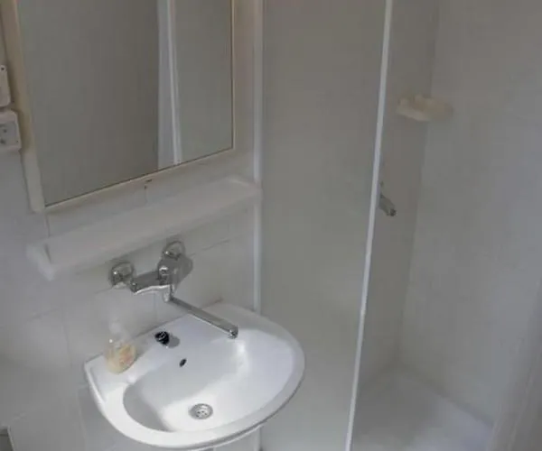 In With Seaview, Balcony, Wifi, Dishwasher 아파트