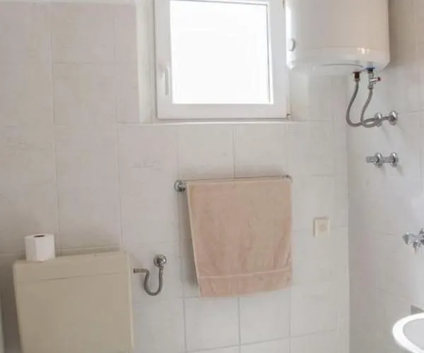 아파트 In With Seaview, Balcony, Wifi, Dishwasher