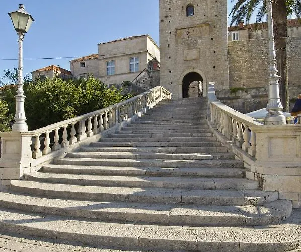 In With Seaview, Balcony, Wifi, Dishwasher Appartement *